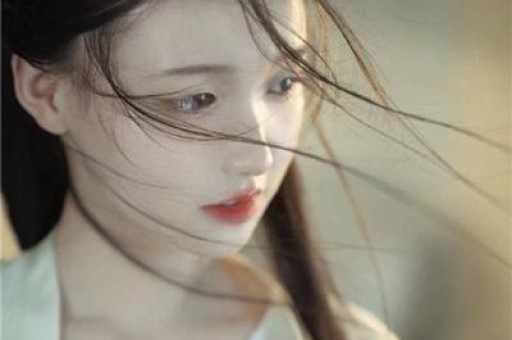 【庐小苑带您追剧】网红父母互撕夺子 法理情理如何裁判